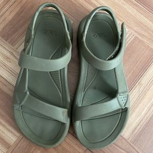 Teva Green Rubber & Velcro Strap Sandals (Size 8)